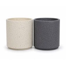 PLASTIC VASE WHITE
